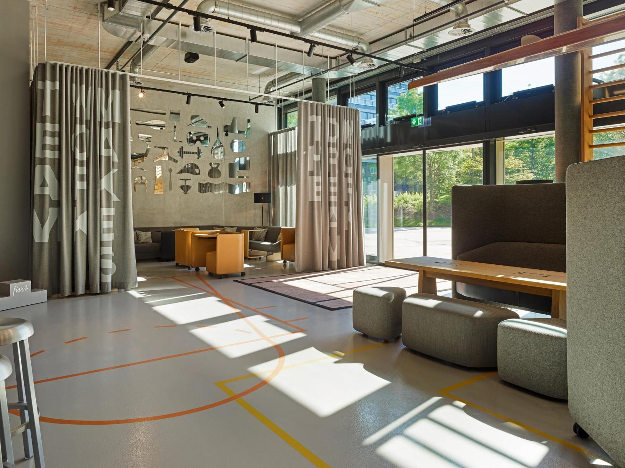 25Hours Hotel Zuerich West Екстериор снимка