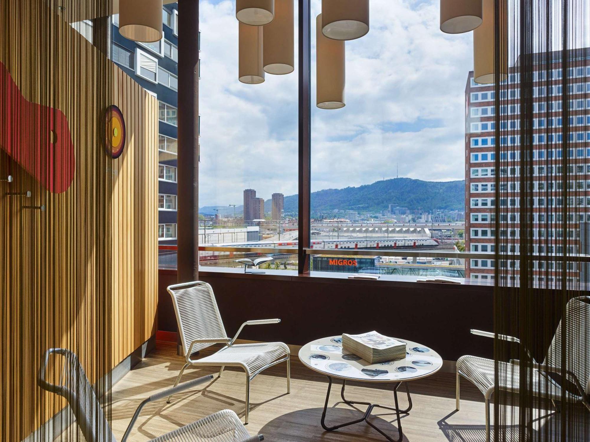 25Hours Hotel Zuerich West Екстериор снимка